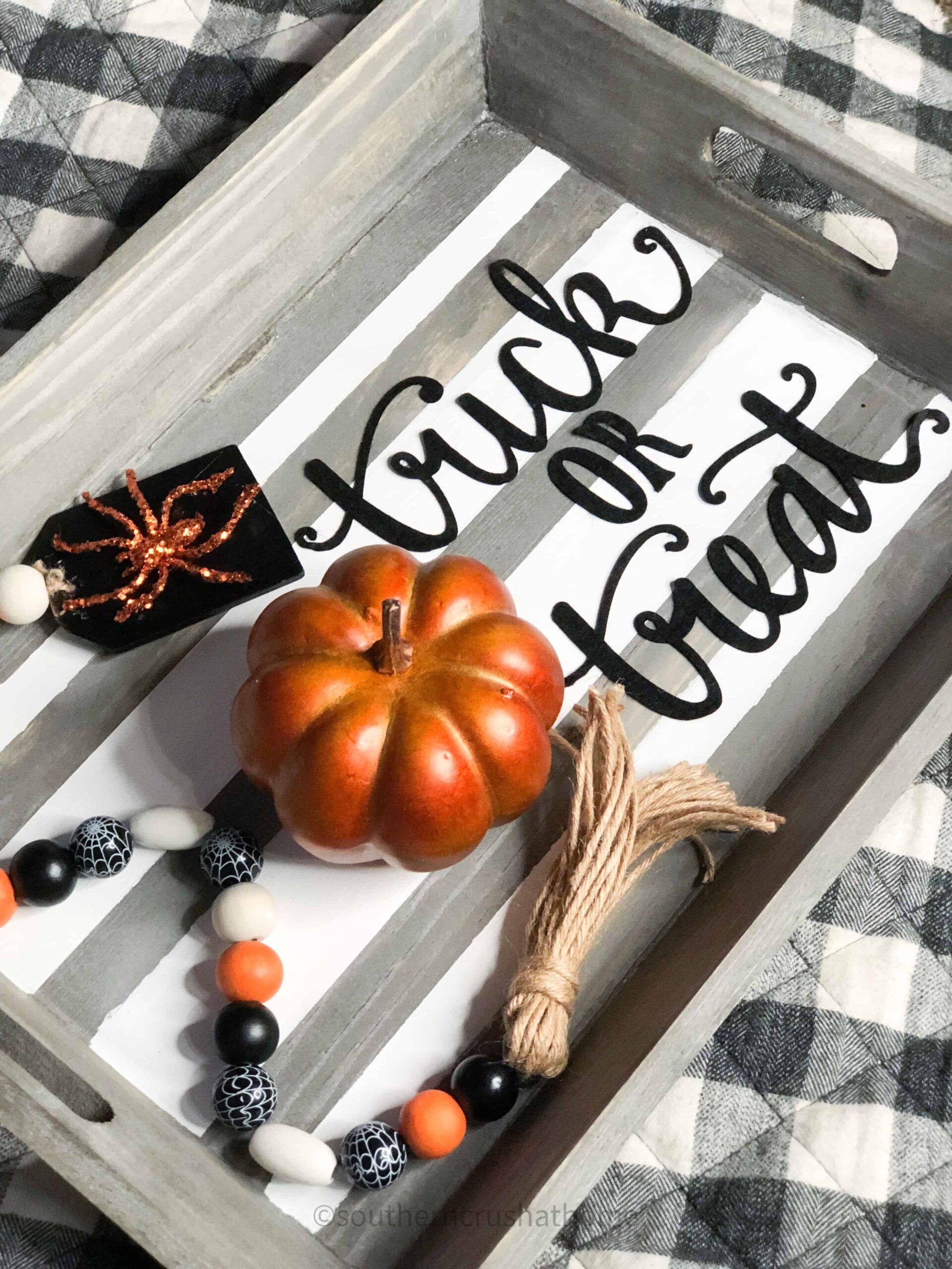 Halloween Tray Decor