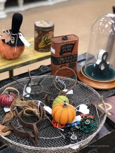 vintage-market-days-event-shop-the-barn