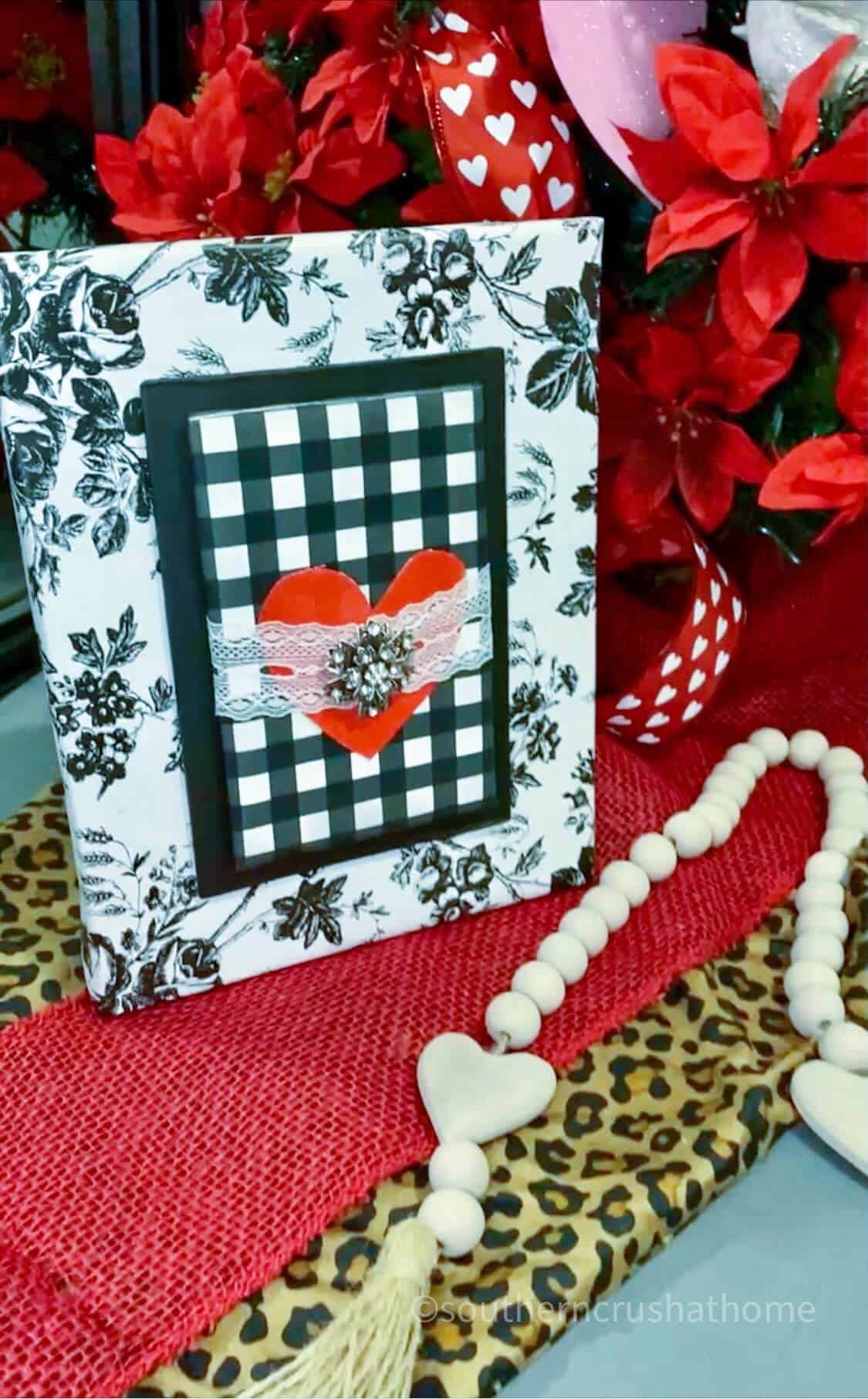 Black and White Valentines DIY Decor - Southern Crush at Home