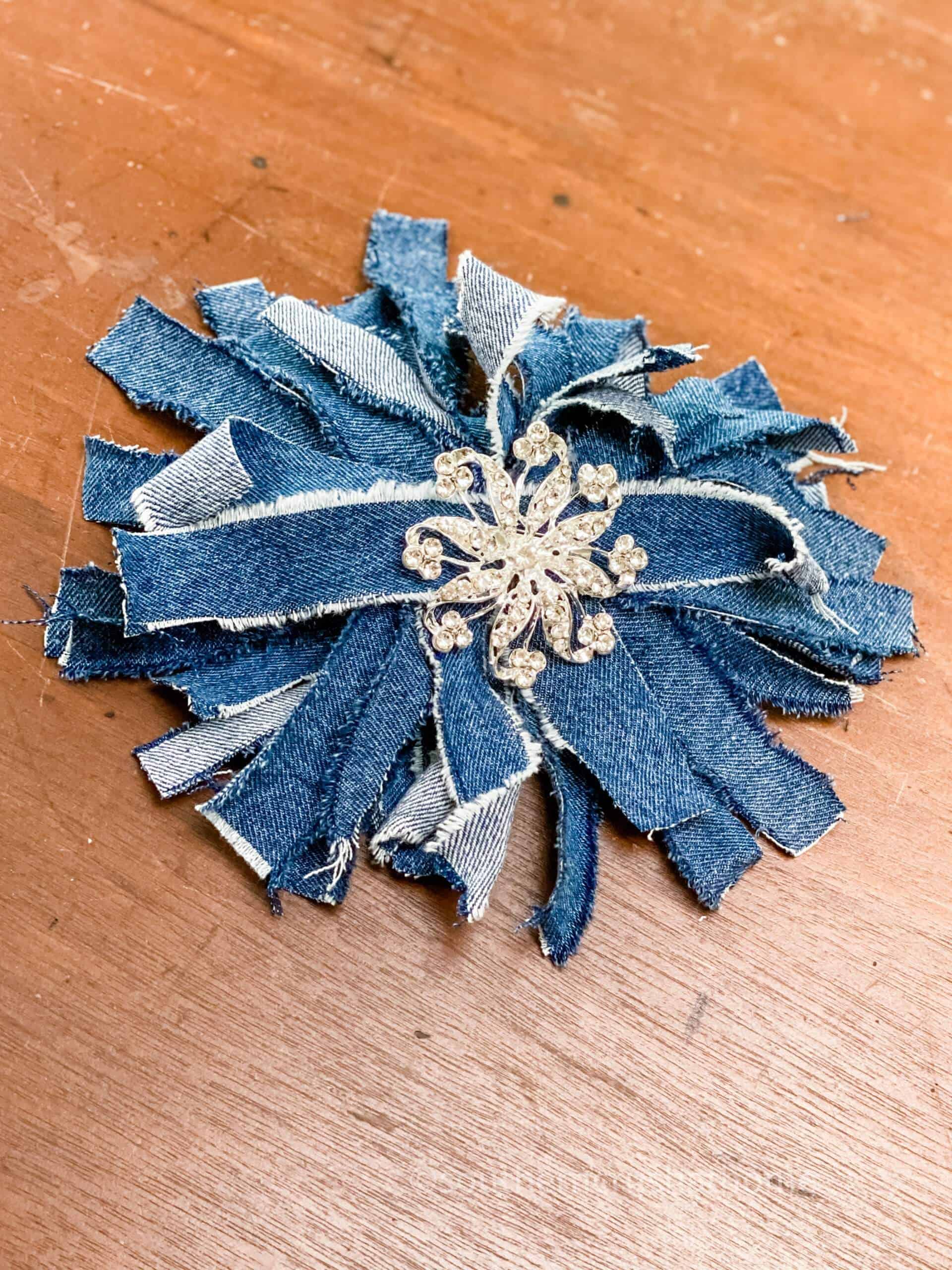 How to Make a Denim Messy Bow - Southern Crush at Home