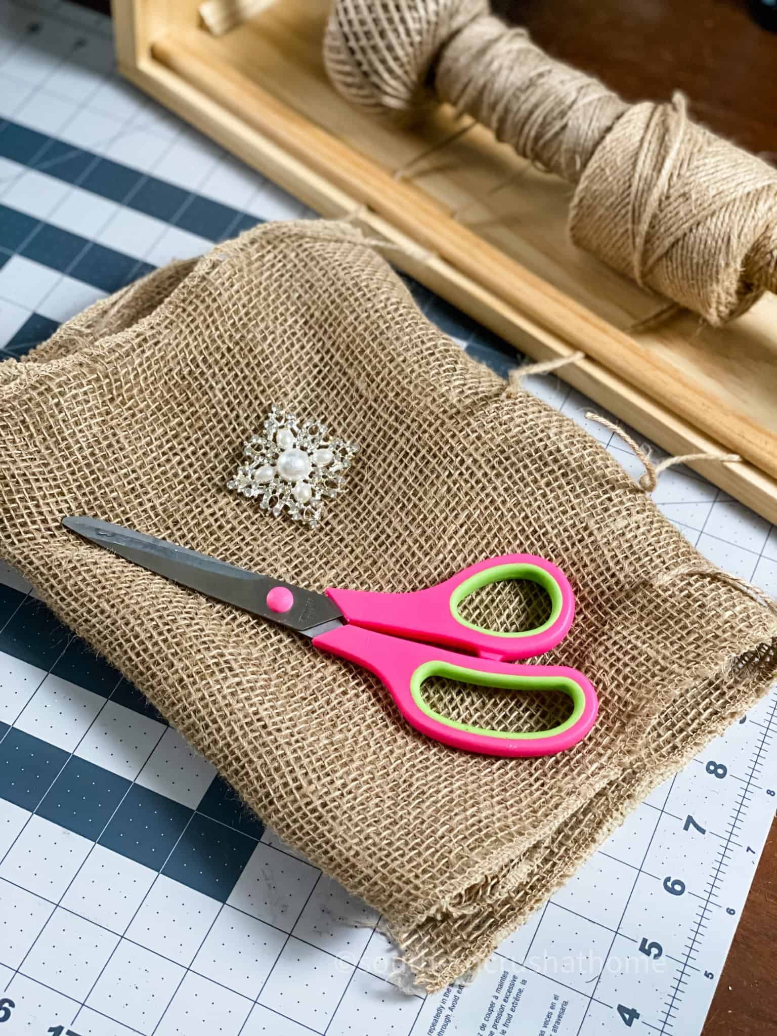 How to Make a DIY Burlap Bow in Five Minutes - Southern Crush at Home