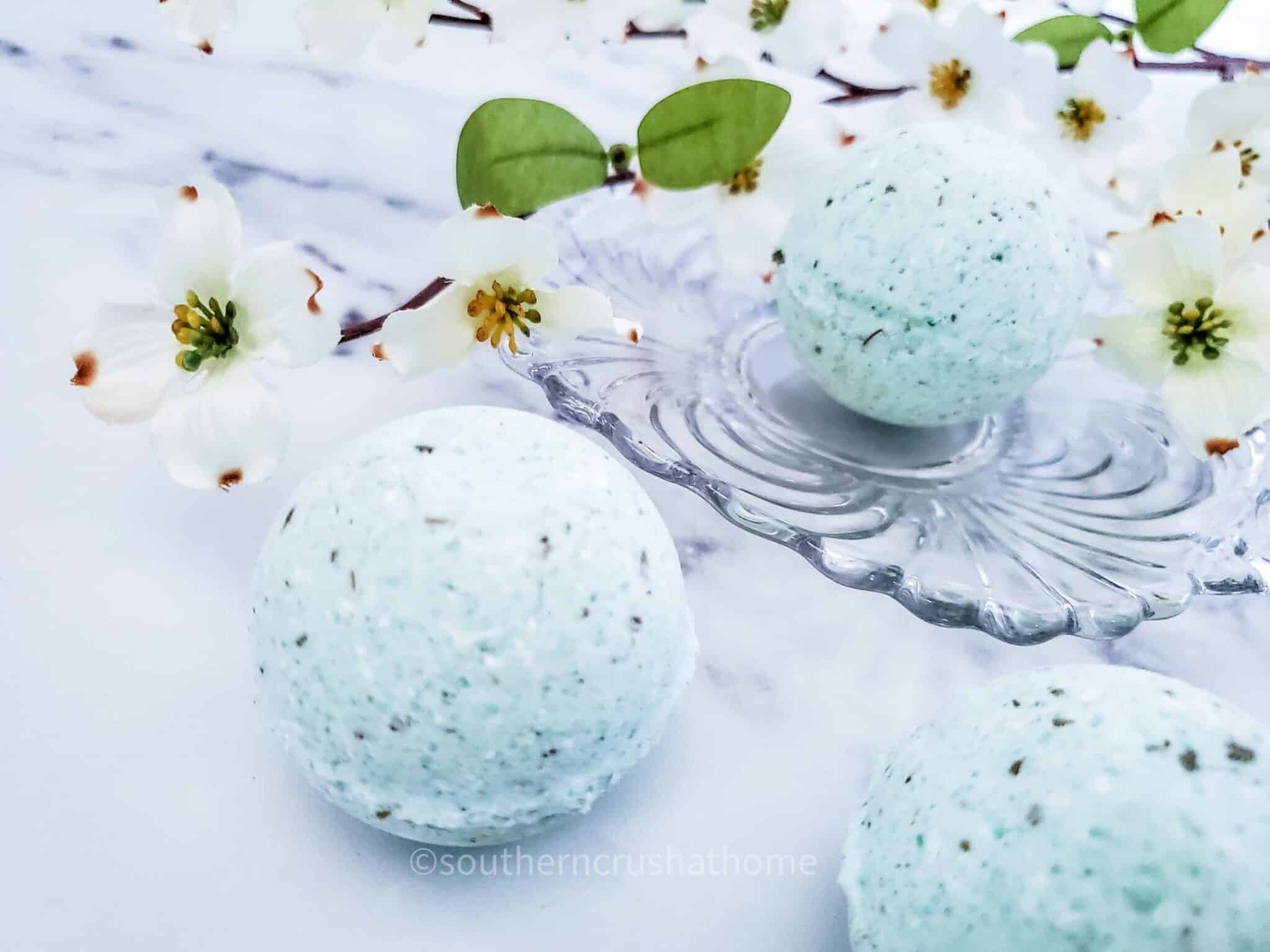 DIY Bath Bombs - homemade easy step-by-step tutorial