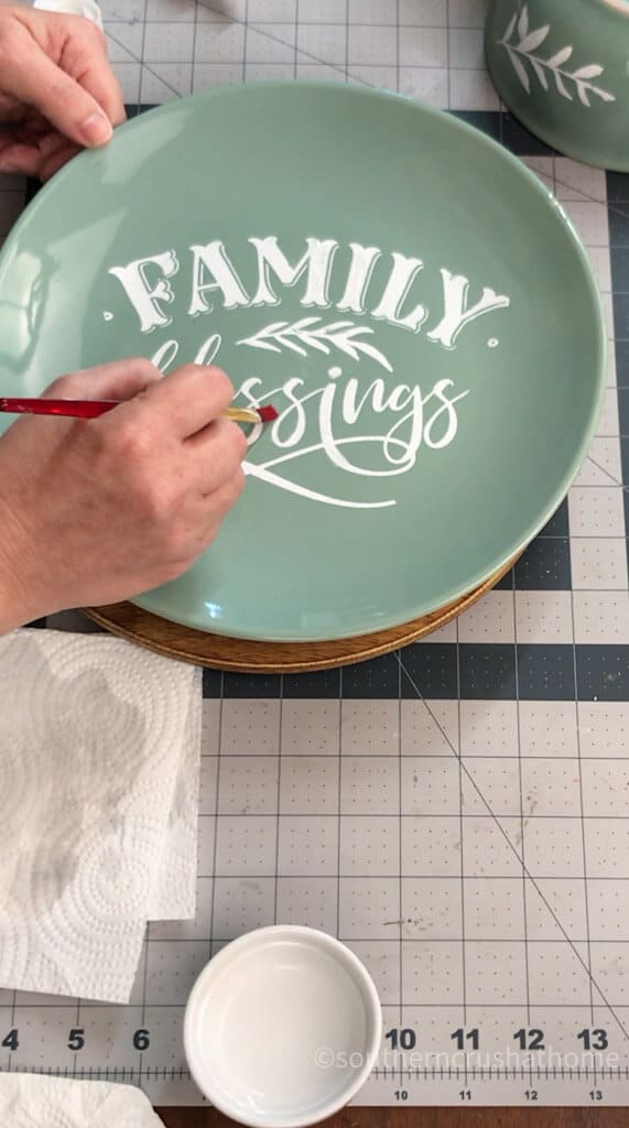 How to Paint a Plate
