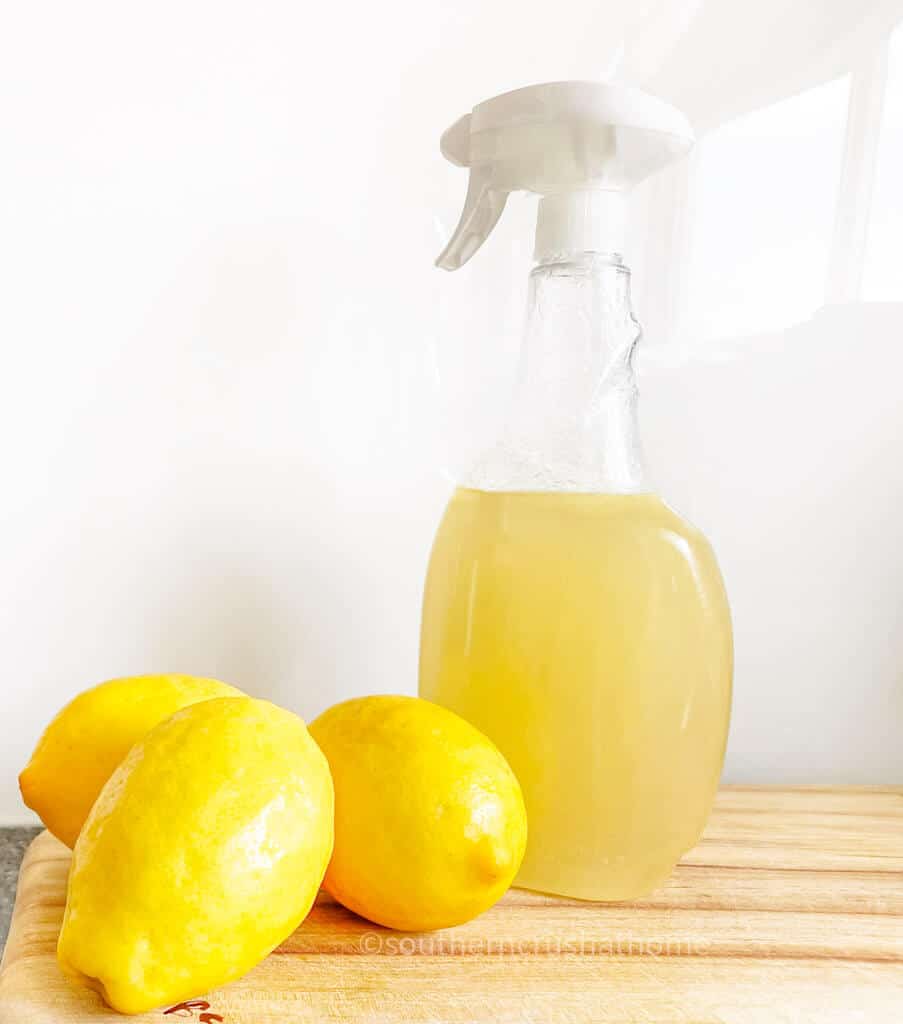 How to Store Lemons the Right Way (So they last longer)