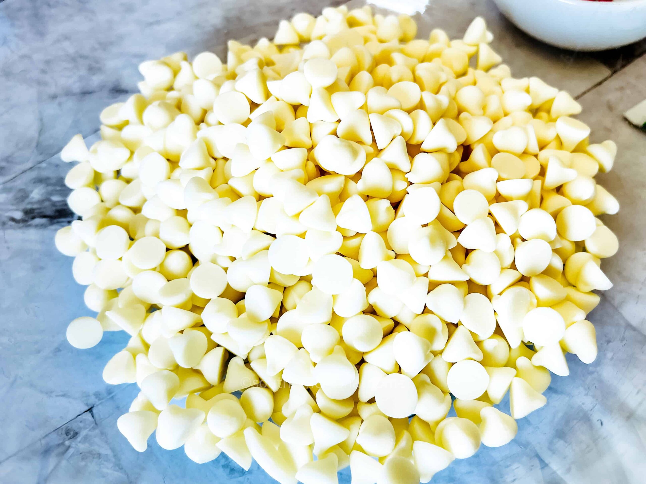 white chocolate chips