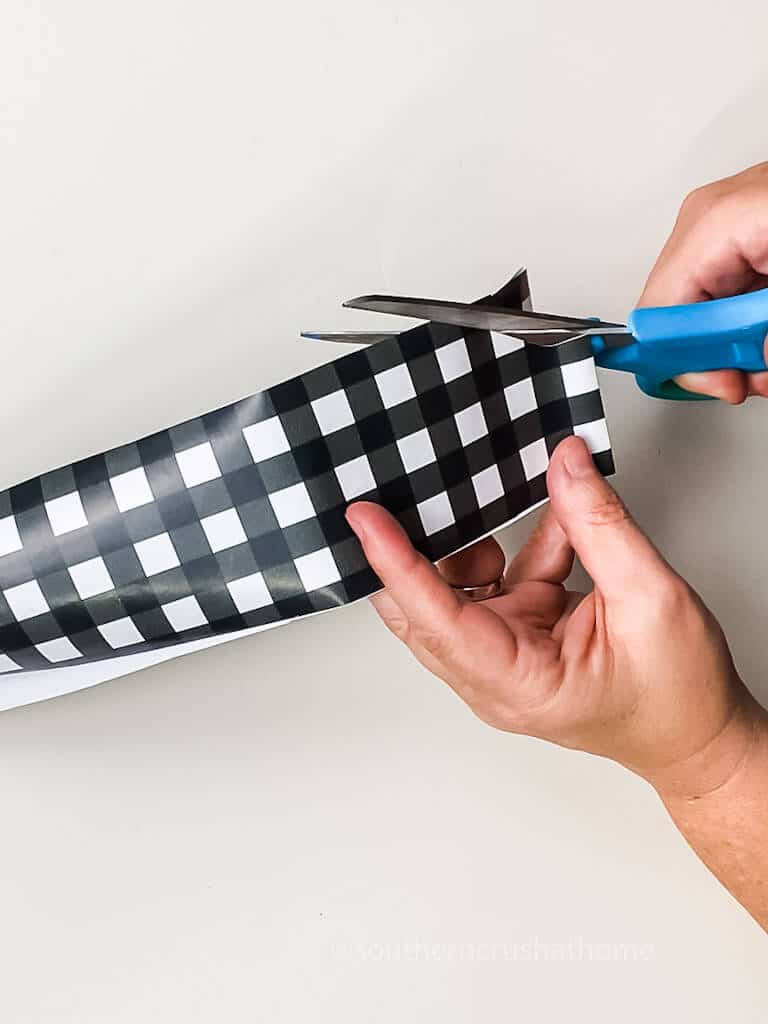 How To Make A Paper Bow Out Of Wrapping Paper - Zucchini Sisters