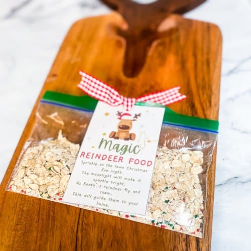 Easy Magic Reindeer Food Recipe + Reindeer Food Printables