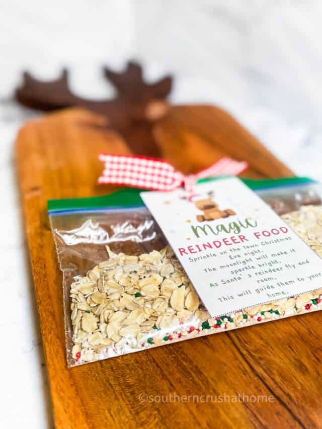 Easy Magic Reindeer Food Recipe + Reindeer Food Printables