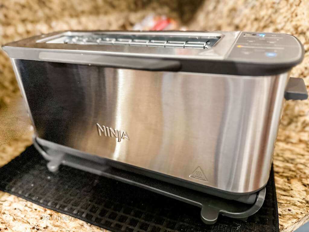 Ninja ST100 Foodi 2-in-1 Flip Toaster 2-Slice Compact Toaster Oven