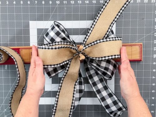 How to Make a Bow the Easy Way: EZ Bow Maker Tutorial - Southern Crush ...