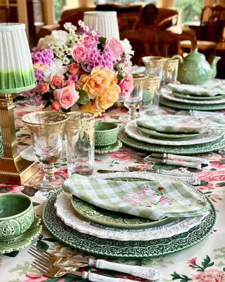 mothers day brunch table setting