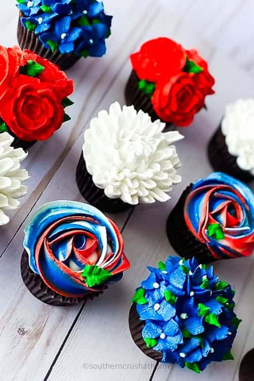 floral patriotic cupcakes
