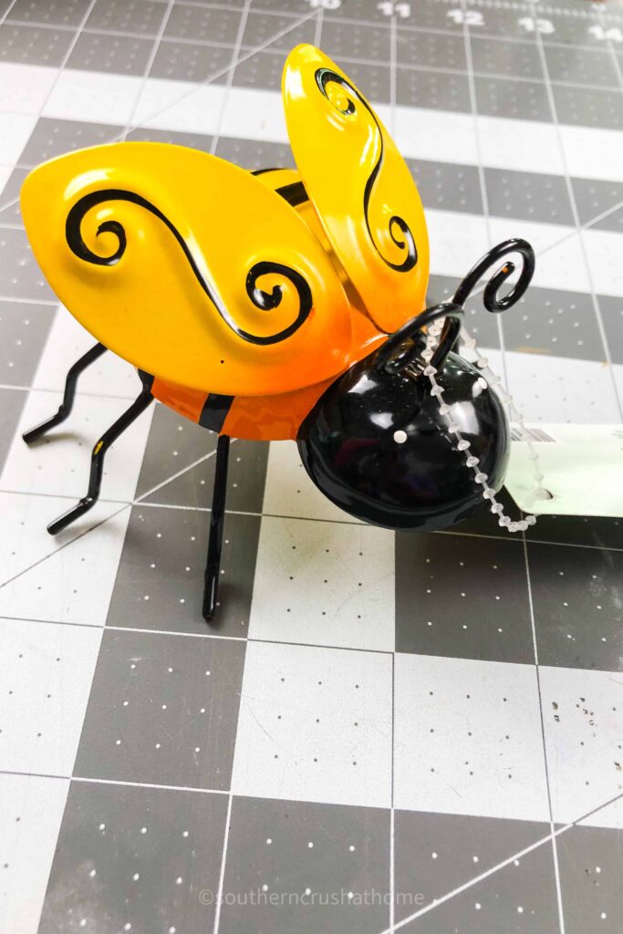 bee figurine