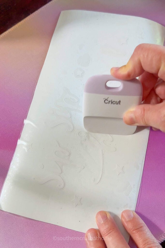 burnishing with cricut tool