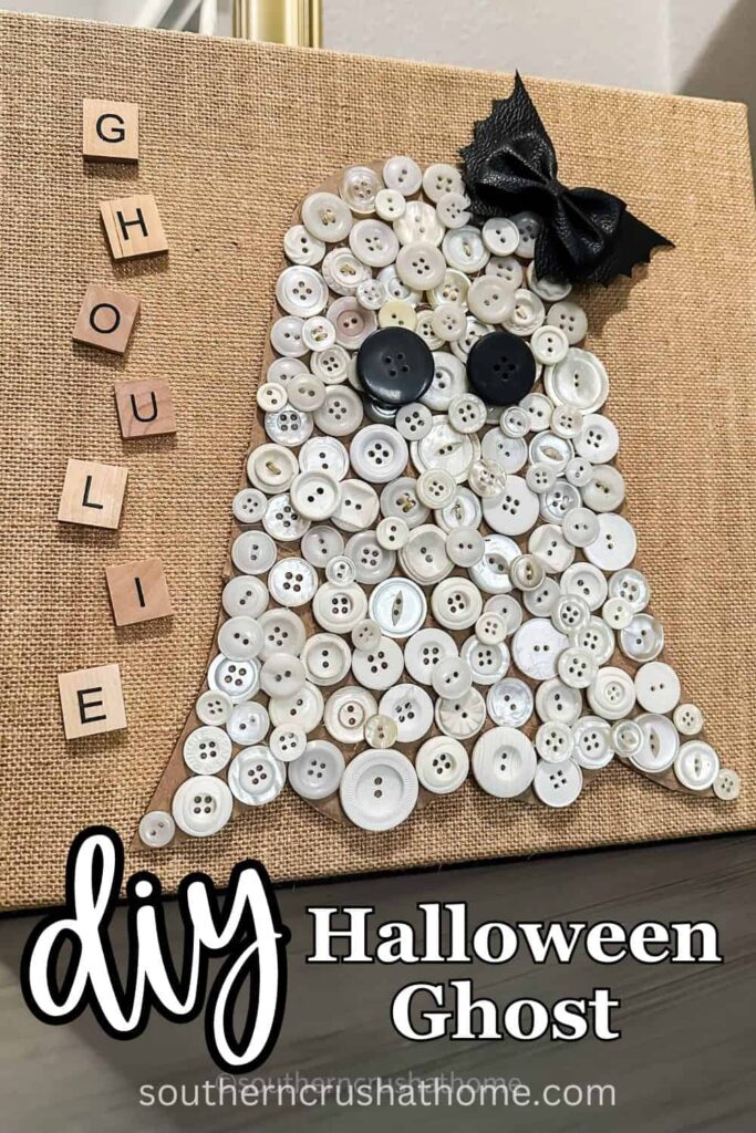 Halloween Ghost with Buttons PIN