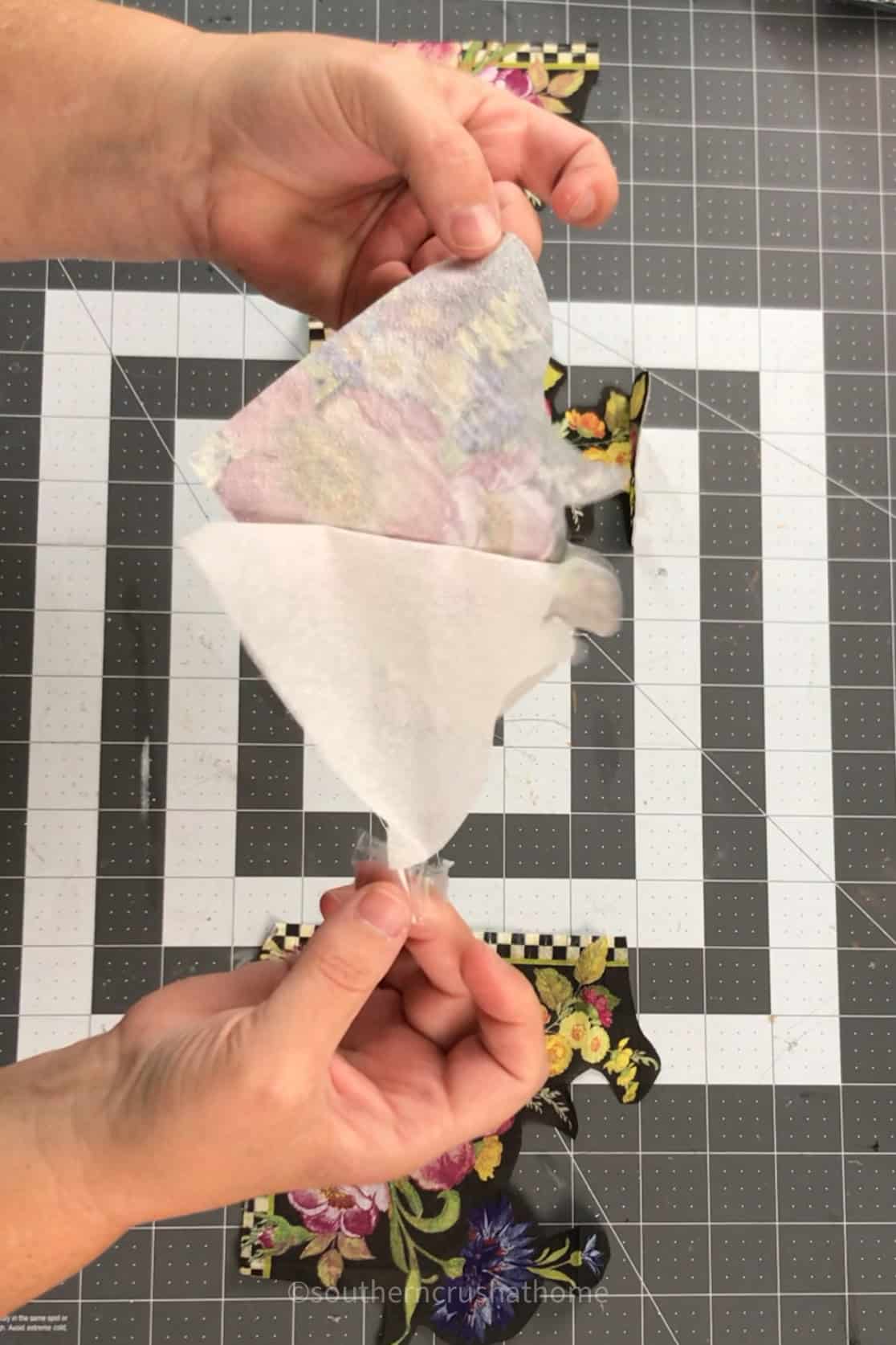 separating napkins using tape