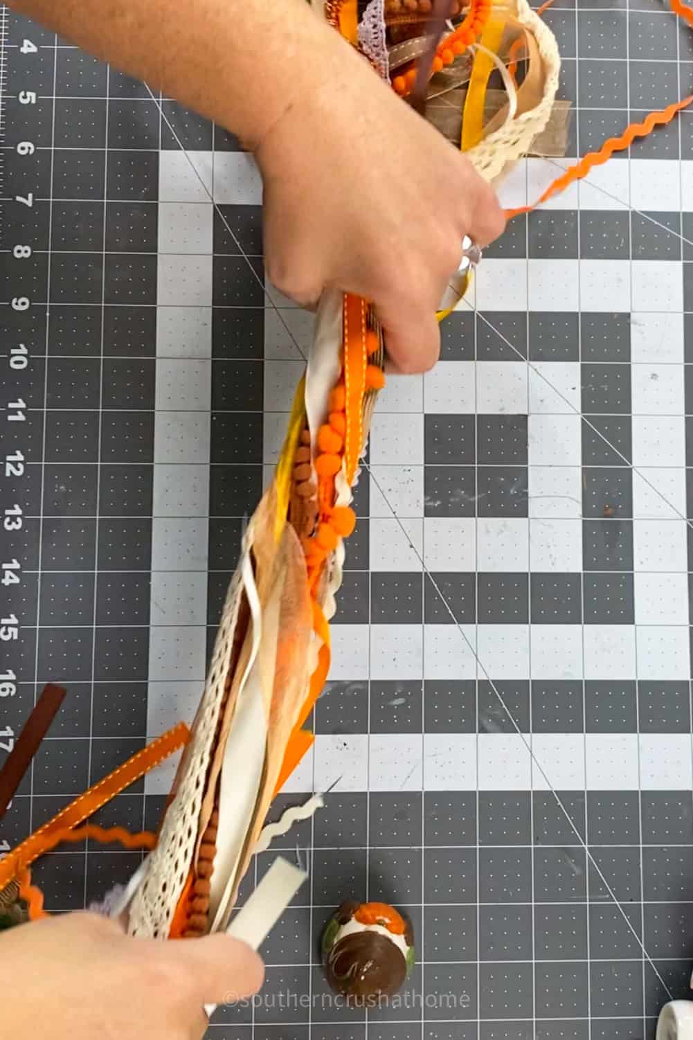 assembling ribbon