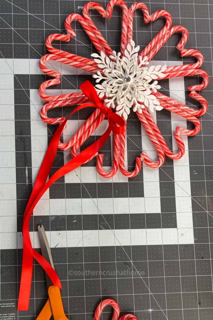 candy cane wreath